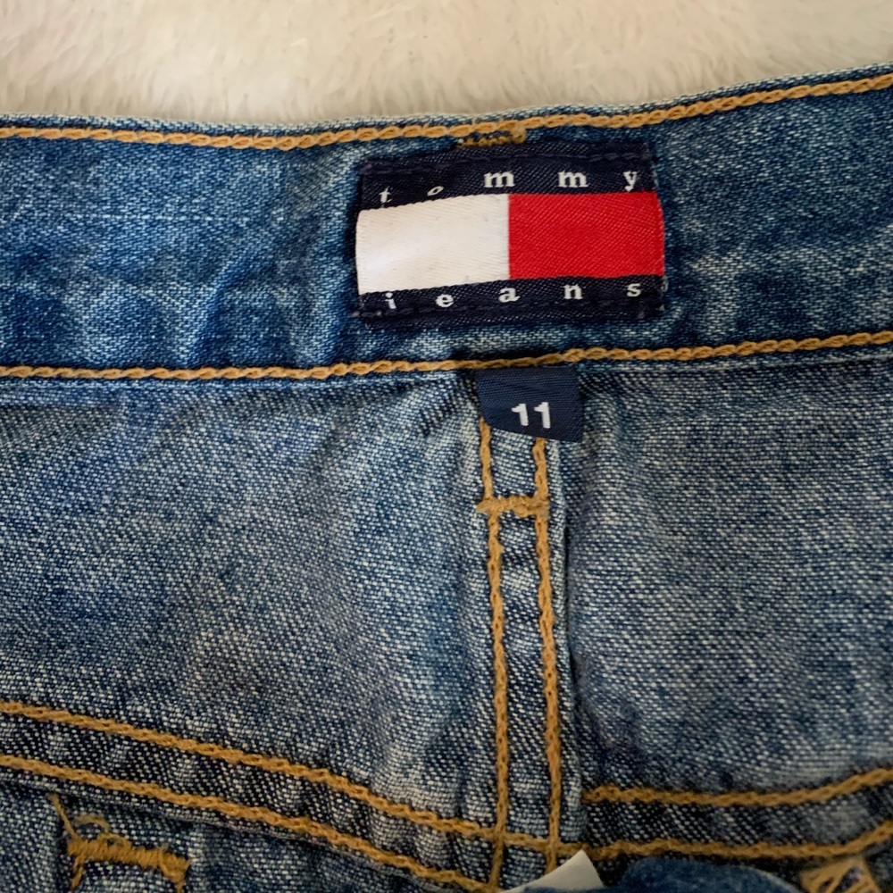 Tommy Hilfiger juniors denim skirt - size 11 - Picture 4 of 5